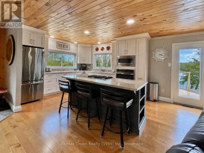 108 MURPHY DRIVE, Parry Sound Remote Area (Golden Valley), Ontario, P0H1N0
