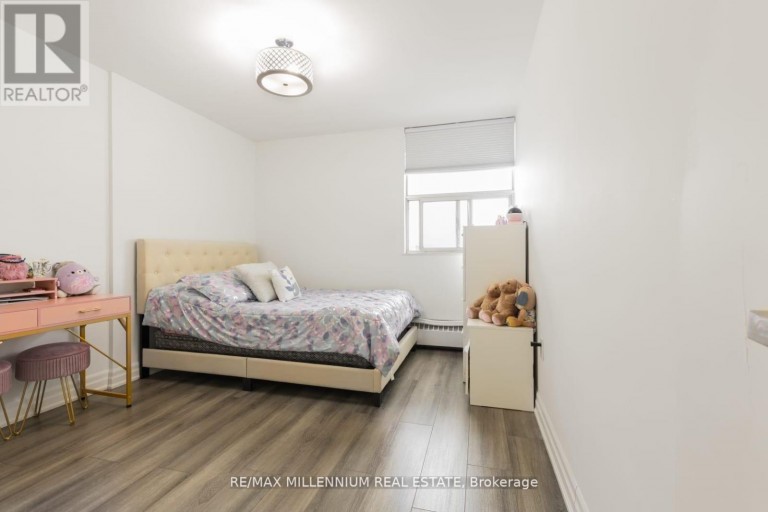 706 - 2645 KIPLING AVENUE W, Toronto (Mount Olive-Silverstone-Jamestown), Ontario, M9V3S6