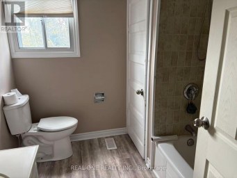 152 PARK RD SOUTH Oshawa (Vanier) Ontario photo 8