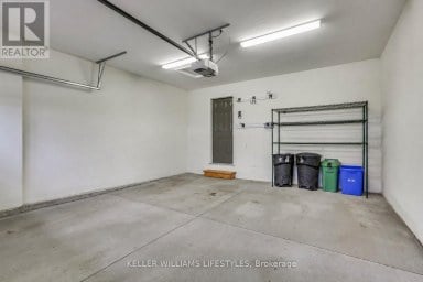 2090 DENVIEW AVENUE London North (North S) Ontario photo 25
