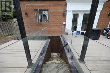 BASEMENT - 1412 ISLINGTON AVENUE Toronto (Princess-Rosethorn) Ontario photo 5