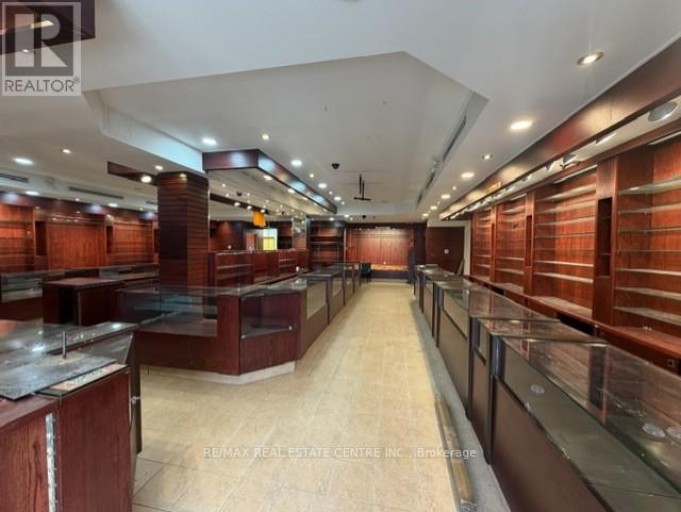 5 - 7206 AIRPORT ROAD, Mississauga (Malton), Ontario, L4T2H3