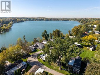 15 HAWAIIAN CIRCLE Whitchurch-Stouffville Ontario photo 1