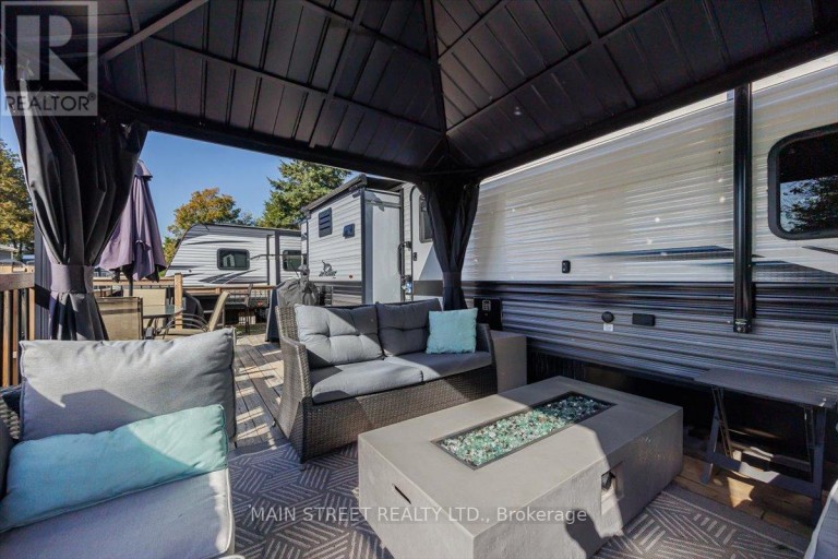 15 HAWAIIAN CIRCLE, Whitchurch-Stouffville, Ontario, L0G1E0