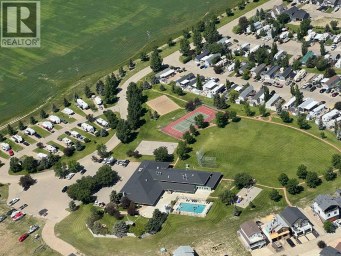 75 White Pelican Way Rural Vulcan County Alberta photo 2