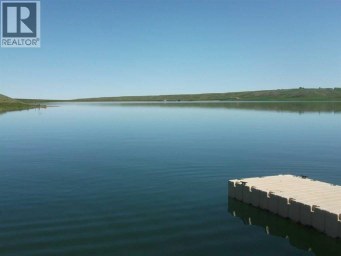 75 White Pelican Way Rural Vulcan County Alberta photo 3