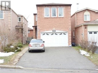 235 ROXANNE CRESCENT Toronto (Milliken) Ontario photo 1