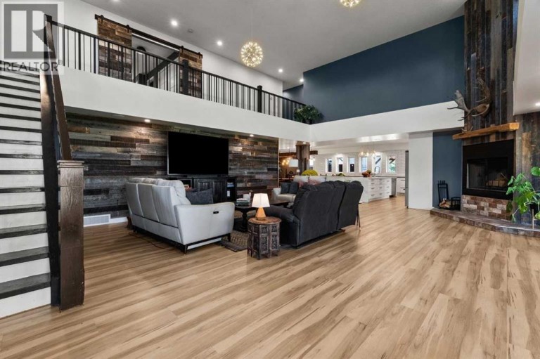 244082 817 Highway N, Rural Wheatland County, Alberta, T1P0H8
