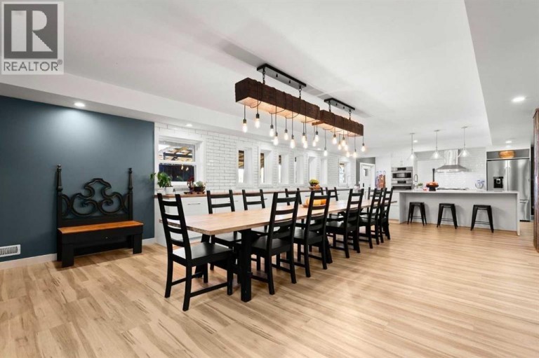 244082 817 Highway N, Rural Wheatland County, Alberta, T1P0H8