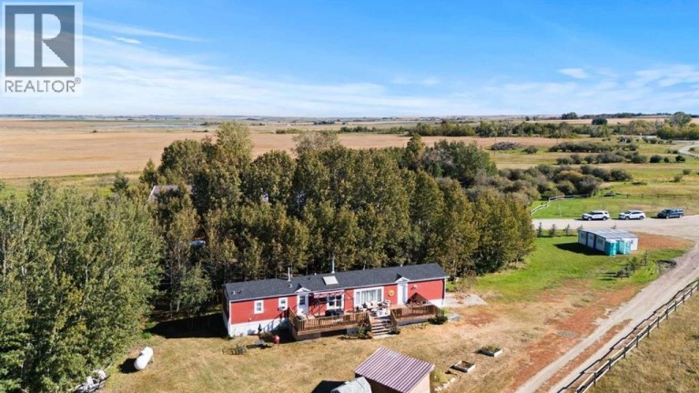244082 817 Highway N, Rural Wheatland County, Alberta, T1P0H8