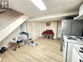 BSMT - 11 ELLINGTON DRIVE Toronto (Wexford-Maryvale) Ontario photo 4