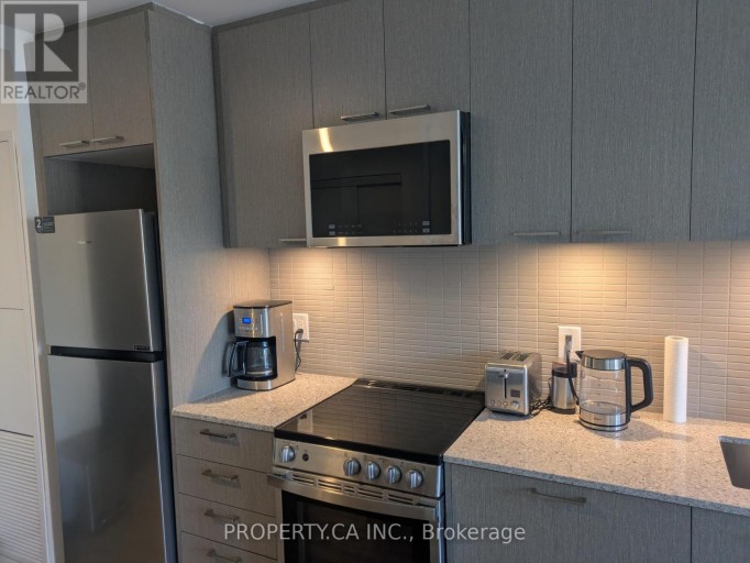 1005 - 1808 ST CLAIR AVENUE W, Toronto (Weston-Pellam Park), Ontario, M6N0C1