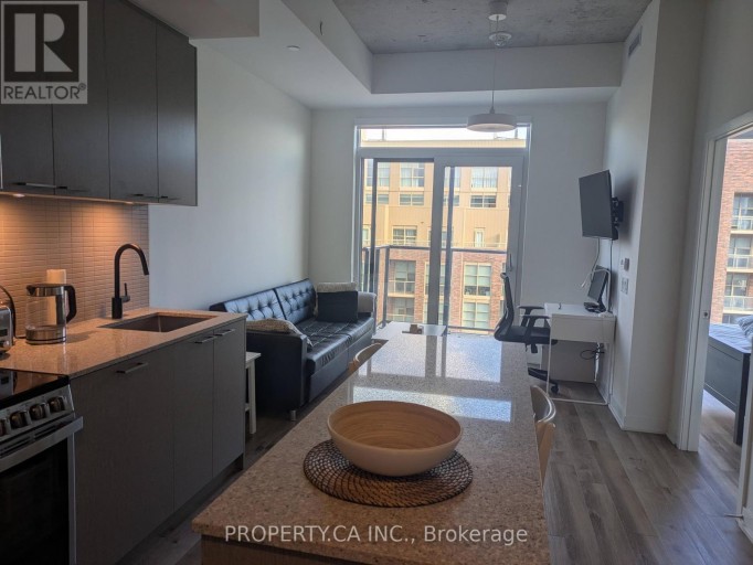 1005 - 1808 ST CLAIR AVENUE W, Toronto (Weston-Pellam Park), Ontario, M6N0C1