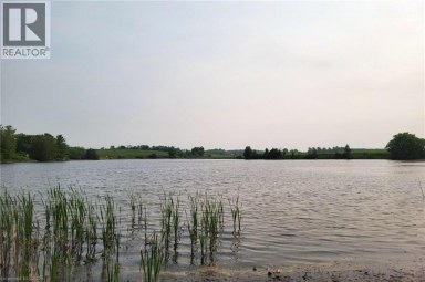 015193 GREY BRUCE Townline Scone Ontario photo 10