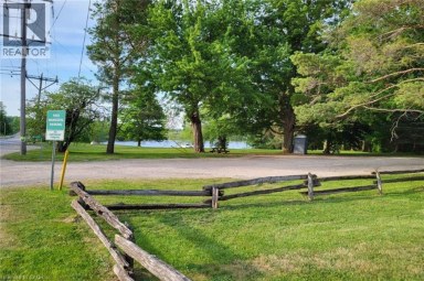 015193 GREY BRUCE Townline Scone Ontario photo 3
