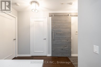 202 - 60 ST CLAIR AVENUE W Toronto (Yonge-St. Clair) Ontario photo 14