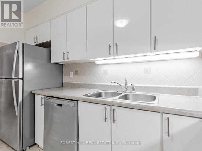 PL5 - 4001 BAYVIEW AVENUE, Toronto (Bayview Woods-Steeles), Ontario, M2M3Z7