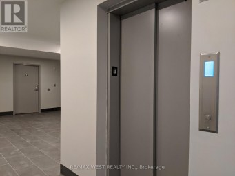 LL1 - 2920 DUFFERIN STREET Toronto (Yorkdale-Glen Park) Ontario photo 13