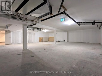 LL1 - 2920 DUFFERIN STREET Toronto (Yorkdale-Glen Park) Ontario photo 19