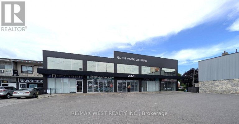 LL1 - 2920 DUFFERIN STREET, Toronto (Yorkdale-Glen Park), Ontario, M6B3S8