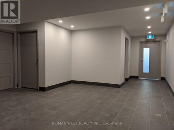 LL2 - 2920 DUFFERIN STREET Toronto (Yorkdale-Glen Park) Ontario photo 14