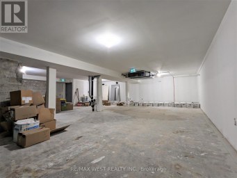 LL2 - 2920 DUFFERIN STREET Toronto (Yorkdale-Glen Park) Ontario photo 16
