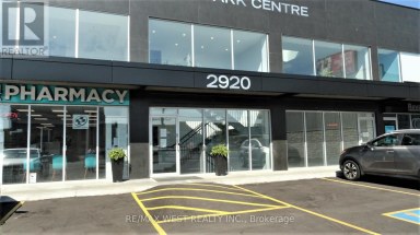 LL2 - 2920 DUFFERIN STREET Toronto (Yorkdale-Glen Park) Ontario photo 9