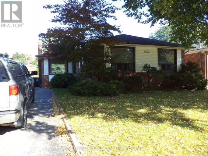 238 THISTLE DOWN BOULEVARD, Toronto (Thistletown-Beaumonde Heights), Ontario, M9V1K7