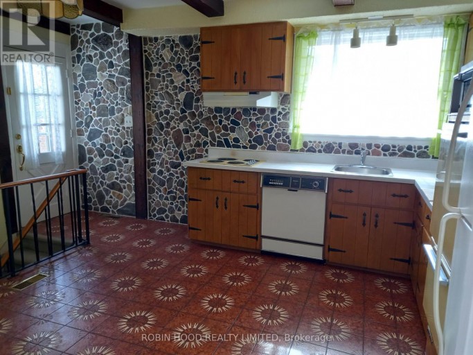 238 THISTLE DOWN BOULEVARD, Toronto (Thistletown-Beaumonde Heights), Ontario, M9V1K7