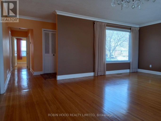 238 THISTLE DOWN BOULEVARD, Toronto (Thistletown-Beaumonde Heights), Ontario, M9V1K7