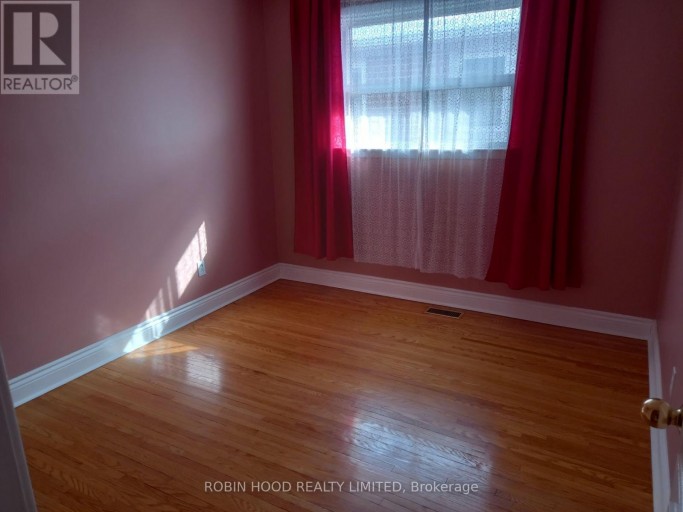 238 THISTLE DOWN BOULEVARD, Toronto (Thistletown-Beaumonde Heights), Ontario, M9V1K7