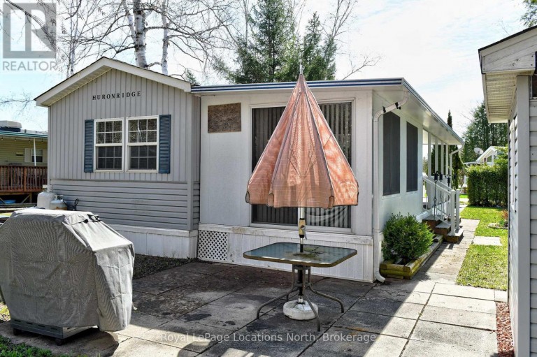 2 WASAGA PINES LANE E, Springwater (Elmvale), Ontario, L0L1P0