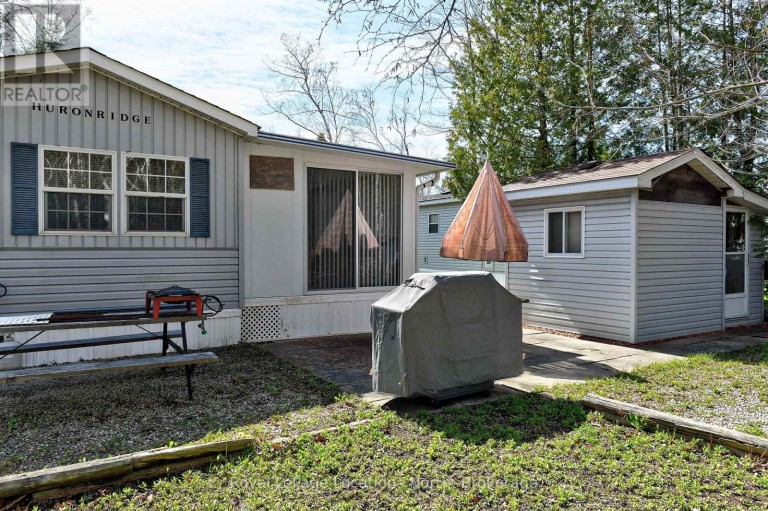 2 WASAGA PINES LANE E, Springwater (Elmvale), Ontario, L0L1P0