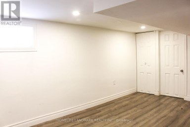 38 GLENVALLEY DRIVE Toronto (Mount Dennis) Ontario photo 4