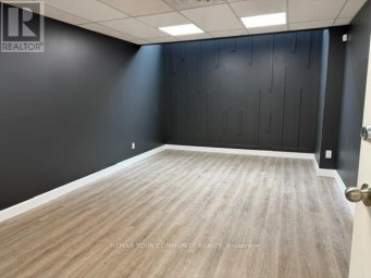 100C - 107 HOLLAND STREET Bradford West Gwillimbury (Bradford) Ontario photo 6