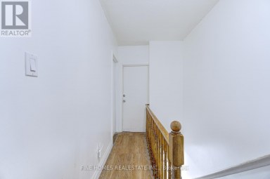 3 - 1762 KEELE STREET Toronto (Keelesdale-Eglinton West) Ontario photo 2