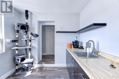 3 - 1762 KEELE STREET Toronto (Keelesdale-Eglinton West) Ontario photo 5