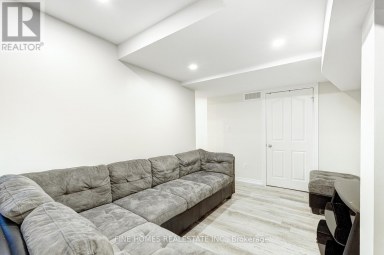 LOWER - 28 ROCKWOOD CRESCENT Vaughan (Beverley Glen) Ontario photo 5