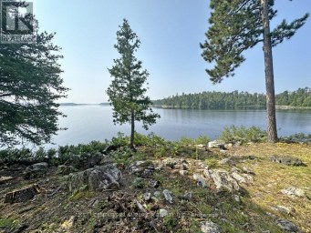 EAGLES NEST Thunder Bay Remote Area (TB-95) Ontario photo 32