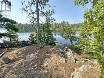 EAGLES NEST Thunder Bay Remote Area (TB-95) Ontario photo 44