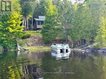 EAGLES NEST Thunder Bay Remote Area (TB-95) Ontario photo 45