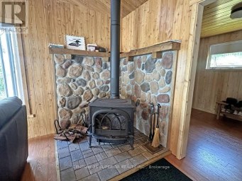 EAGLES NEST Thunder Bay Remote Area (TB-95) Ontario photo 9