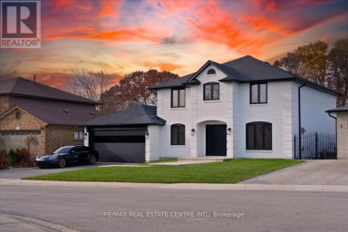 32 ELENA COURT Hamilton (Greensville) Ontario photo 1