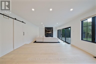 32 ELENA COURT Hamilton (Greensville) Ontario photo 12