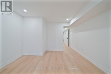32 ELENA COURT Hamilton (Greensville) Ontario photo 27