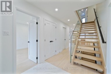 32 ELENA COURT Hamilton (Greensville) Ontario photo 5
