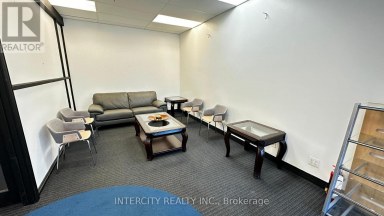 B - 99 SANTE DRIVE Vaughan (Concord) Ontario photo 4