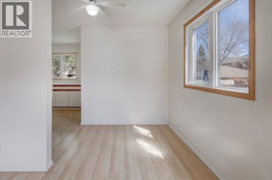 3432 3 Avenue NW Calgary Alberta photo 20