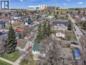 3432 3 Avenue NW Calgary Alberta photo 4