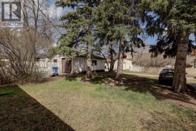 3432 3 Avenue NW Calgary Alberta photo 45